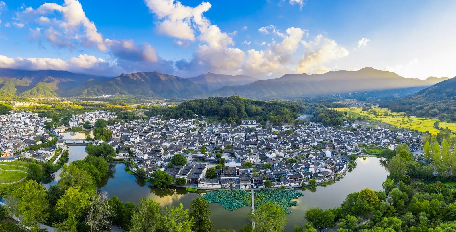 宏村全景