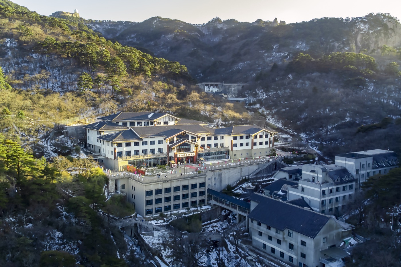 黄山山顶酒店外观
